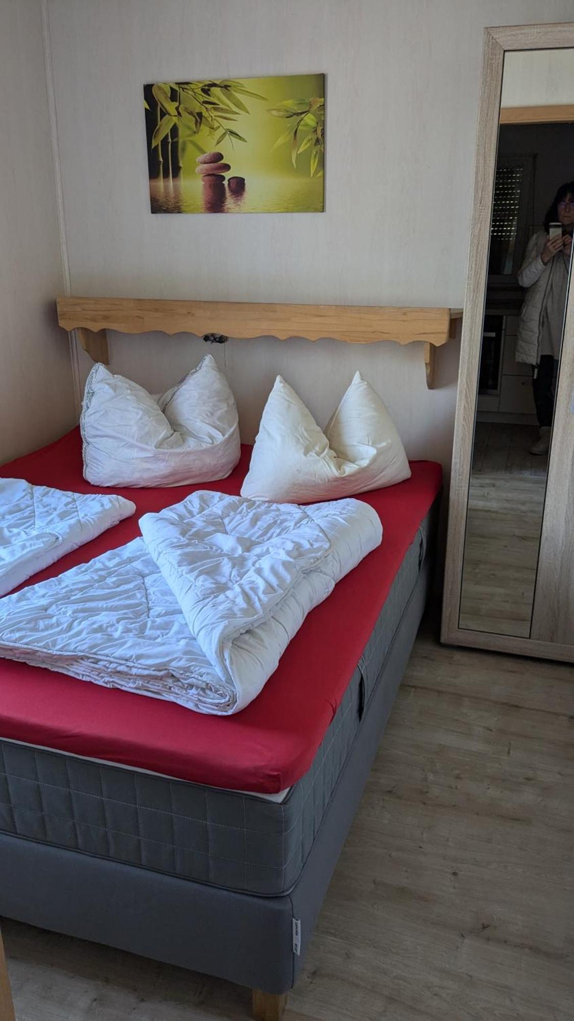 Ferienhäuser Golinski mit Kamin und umzäutem Grundstück am Neuendorfer See Alt Schadow Habitación foto
