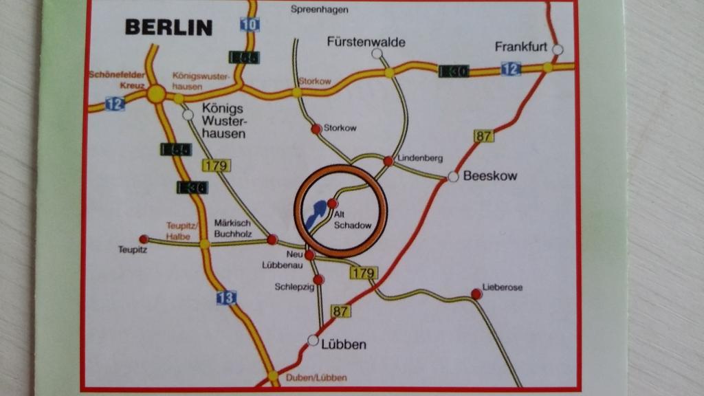 Ferienhäuser Golinski mit Kamin und umzäutem Grundstück am Neuendorfer See Alt Schadow Exterior foto